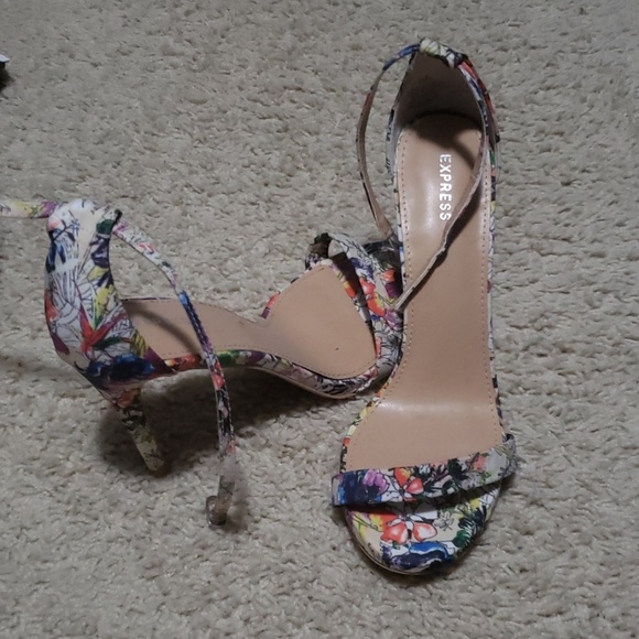 Shoes - Express floral heels